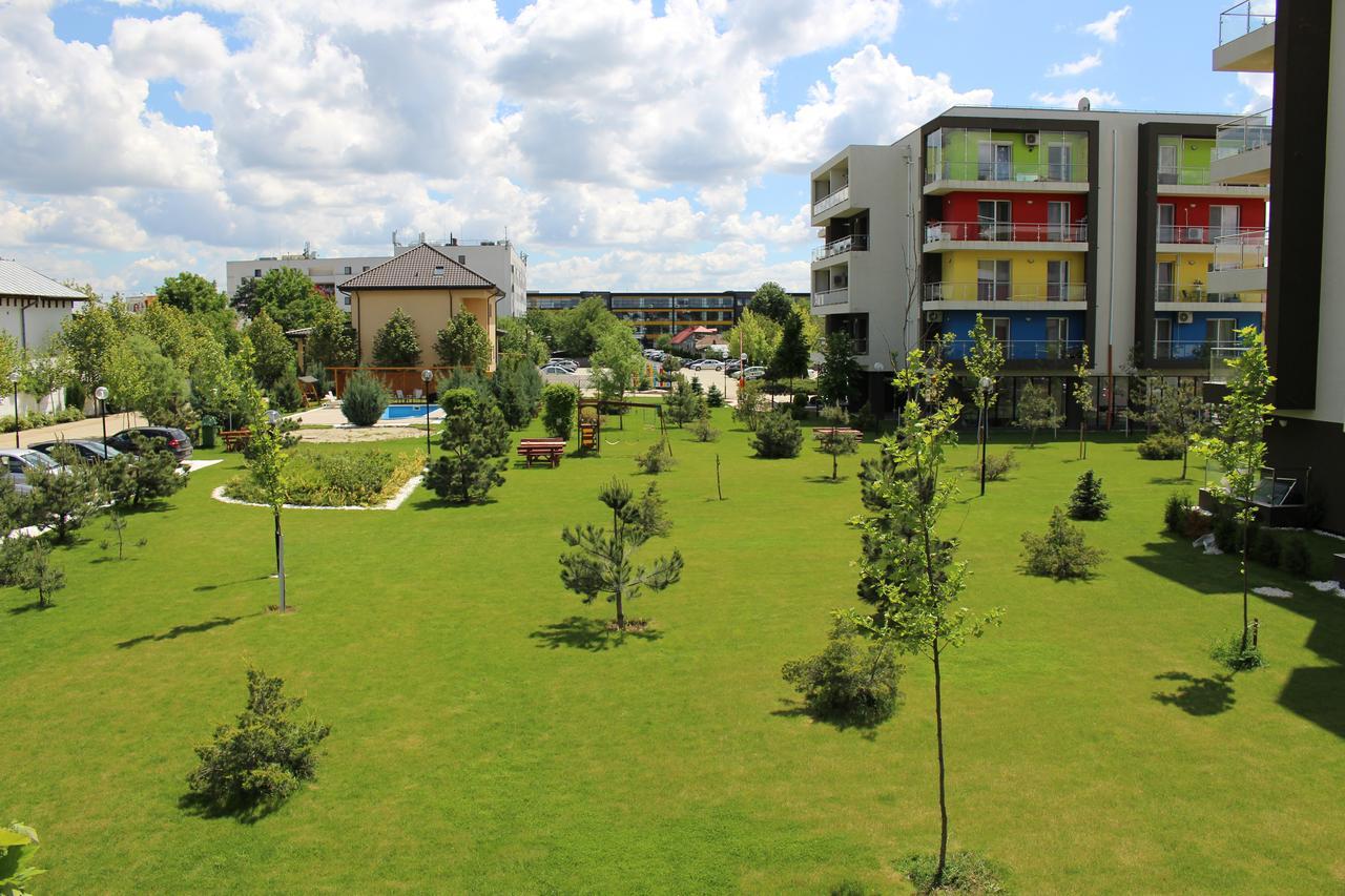 Airport Residence 2 Отопени Екстериор снимка