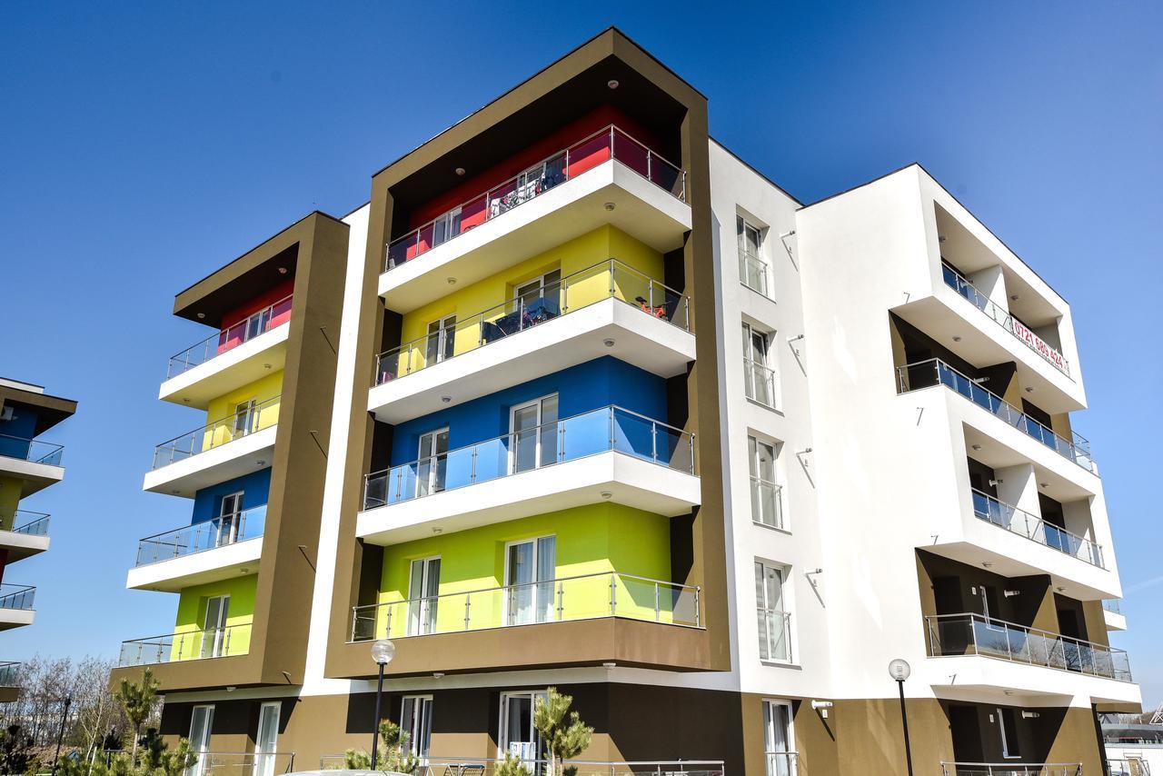 Airport Residence 2 Отопени Екстериор снимка