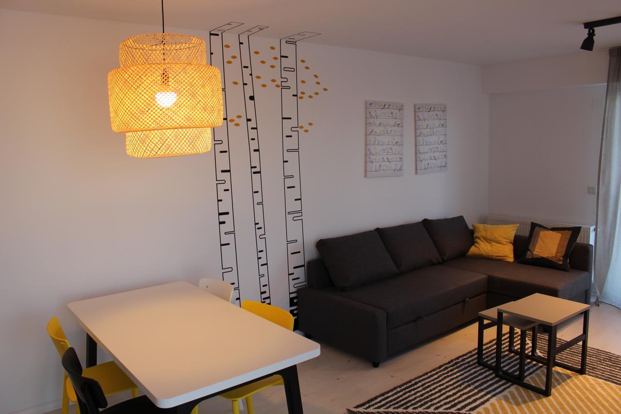 Airport Residence 2 Отопени Екстериор снимка